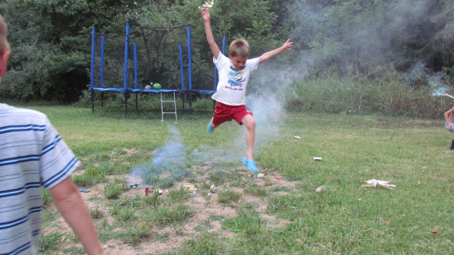 Smoke Bombs are "very sy-kee"